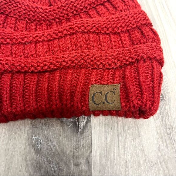 C.C Hat Women’s OS Red Ribbed Knit Beanie - Picture 2 of 5